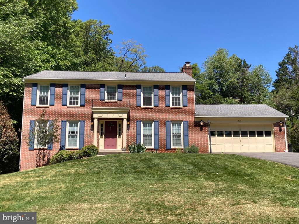 12144 FOLKSTONE DR, Herndon, VA 20171