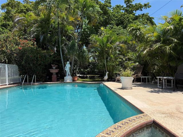1850 Rodman Street, Hollywood, FL 33020