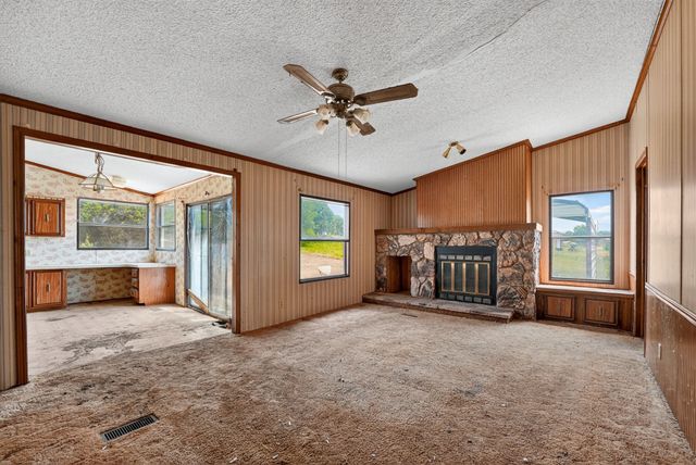 1569 Stanford Court, Denton, TX 76210