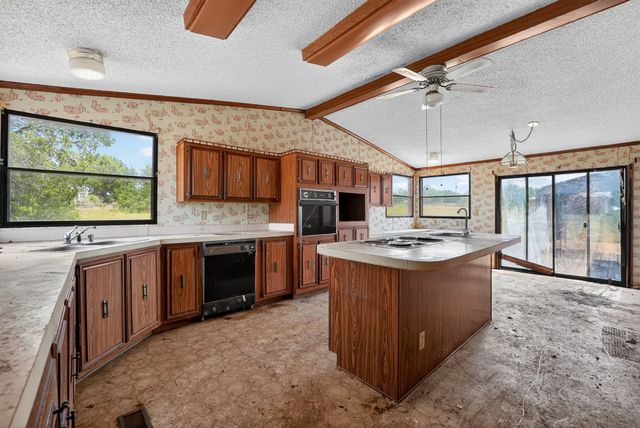 1569 Stanford Court, Denton, TX 76210