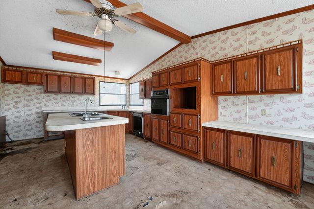 1569 Stanford Court, Denton, TX 76210