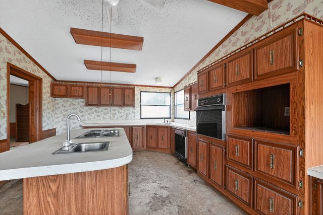 1569 Stanford Court, Denton, TX 76210