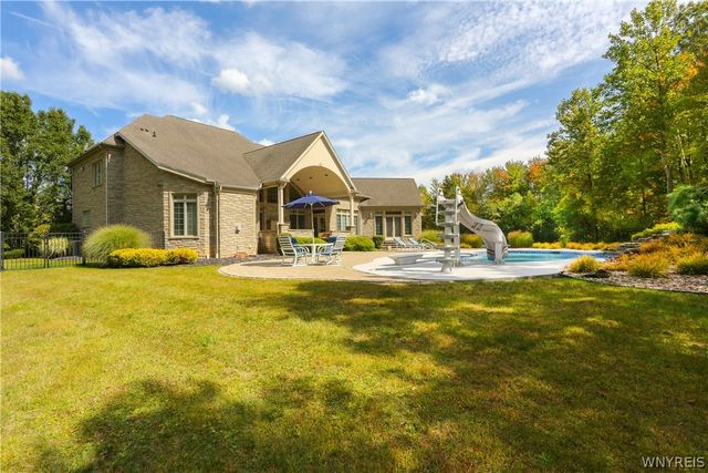 30 Timberline Drive, Elma, NY 14059