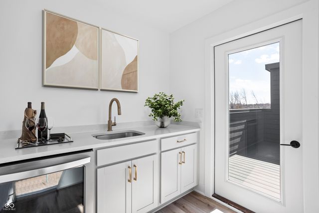 9892 Baneberry Lane, Carmel, IN 46290