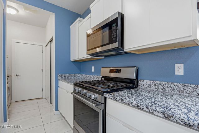 12044 Hidden Garden Place, Socorro, TX 79927