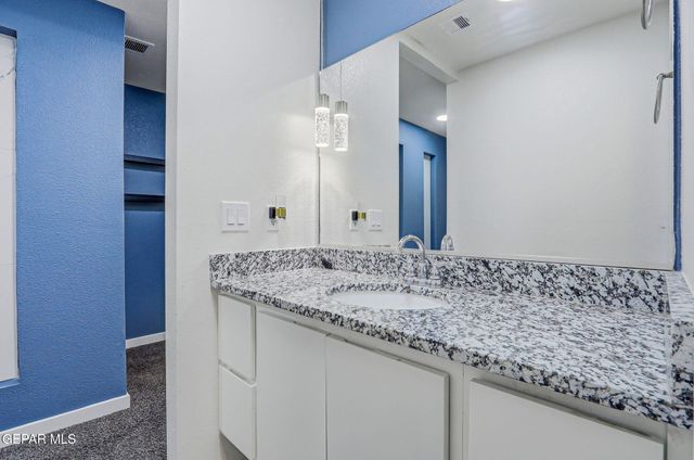 12044 Hidden Garden Place, Socorro, TX 79927