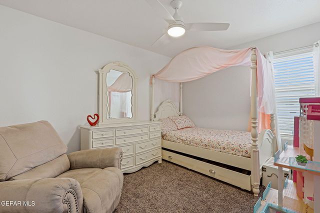 12044 Hidden Garden Place, Socorro, TX 79927