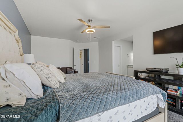 12044 Hidden Garden Place, Socorro, TX 79927