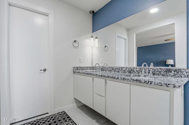 12044 Hidden Garden Place, Socorro, TX 79927