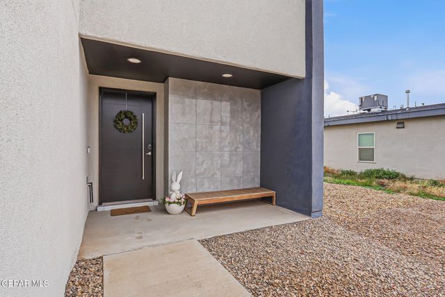 12044 Hidden Garden Place, Socorro, TX 79927