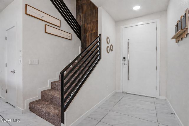 12044 Hidden Garden Place, Socorro, TX 79927