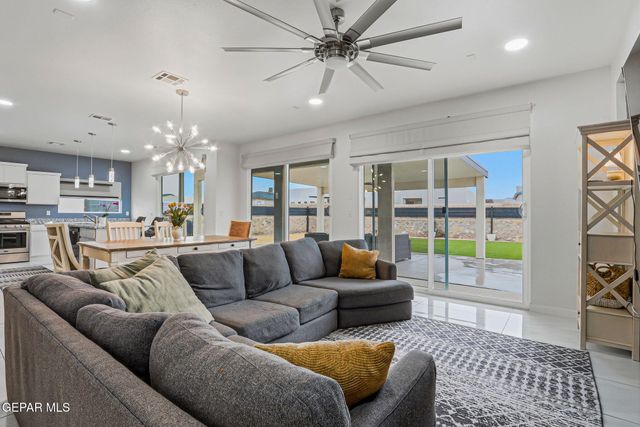 12044 Hidden Garden Place, Socorro, TX 79927