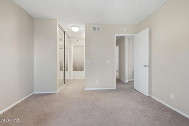 2554 Olive Drive Apt 188, Palmdale, CA 93550