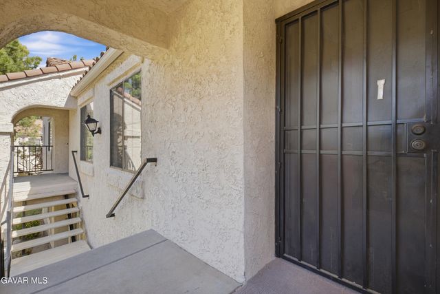 2554 Olive Drive Apt 188, Palmdale, CA 93550