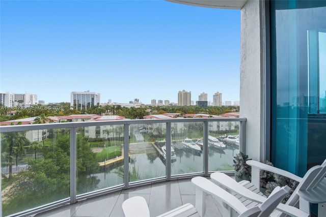 3029 NE 188th St 601, Aventura, FL 33180