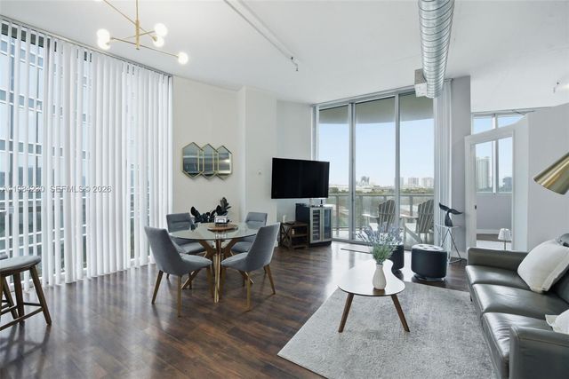 3029 NE 188th St 601, Aventura, FL 33180