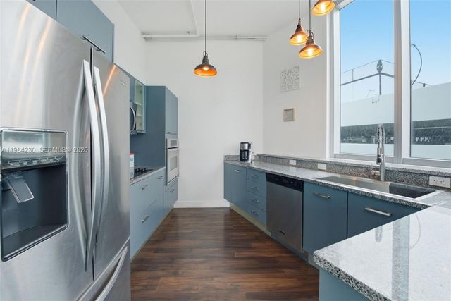 3029 NE 188th St 601, Aventura, FL 33180