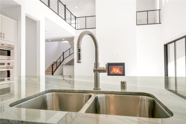 4871 Blushing Hills Street, Las Vegas, NV 89135