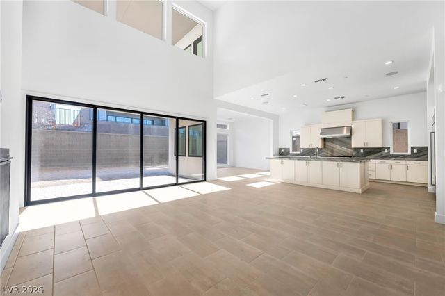 4871 Blushing Hills Street, Las Vegas, NV 89135