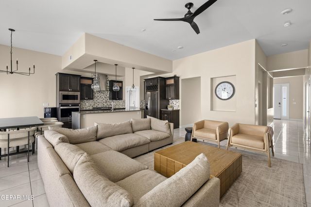 2660 Tierra Murcia Street, El Paso, TX 79938