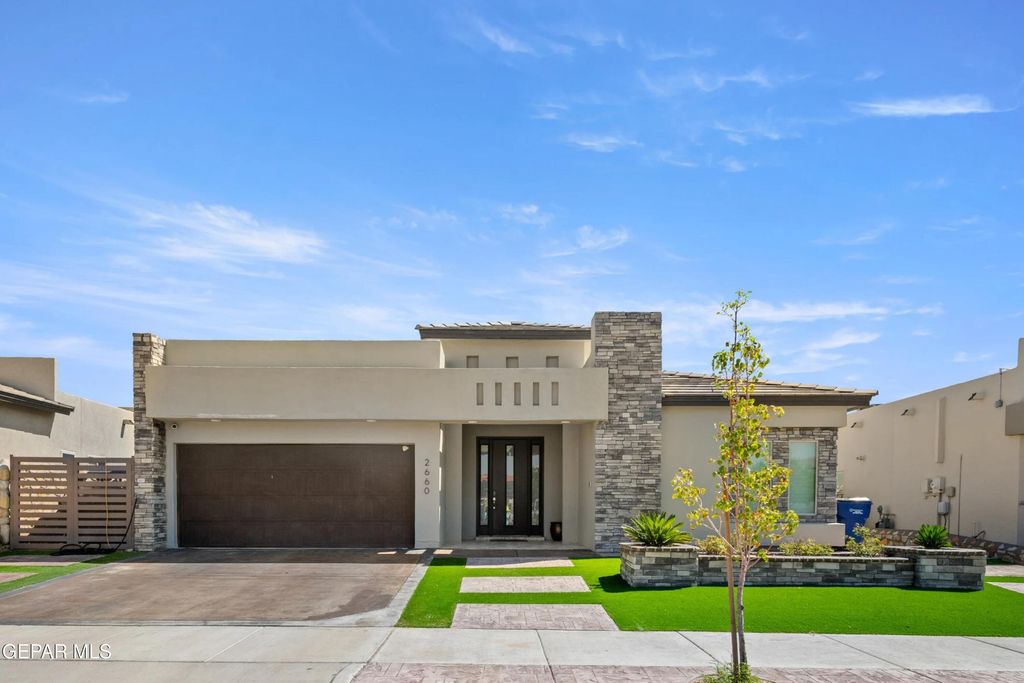 2660 Tierra Murcia Street, El Paso, TX 79938