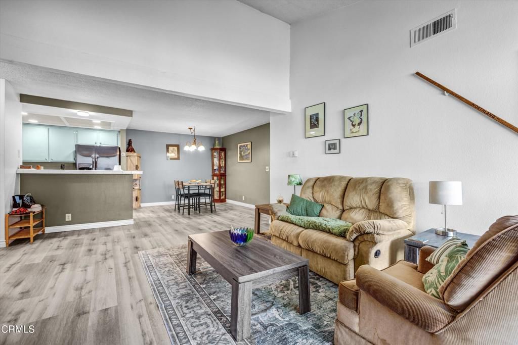 15511 Sherman Way 32, Los Angeles, CA 91406 — photo 3
