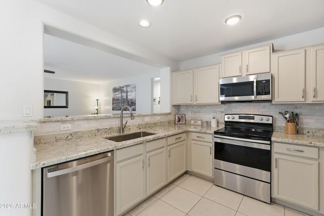 11578 W Carol Avenue, Youngtown, AZ 85363