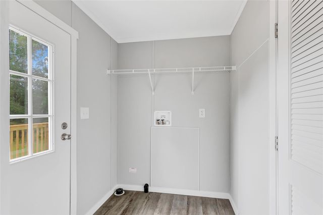 732 Lake Camelot Circle, Ivanhoe, TX 75979