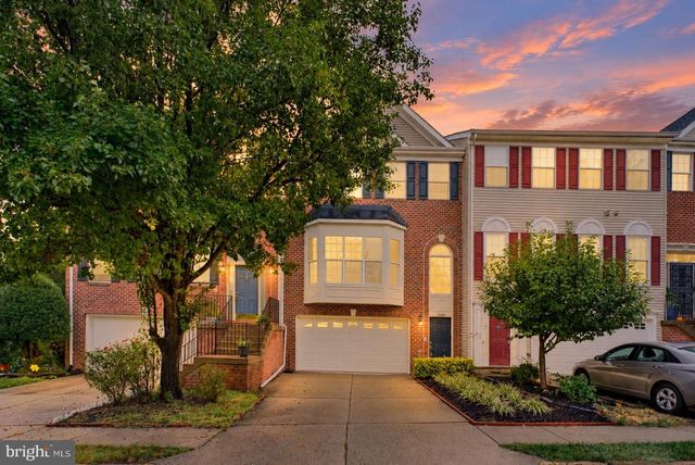 13280 MAPLE CREEK LN, Centreville, VA 20120