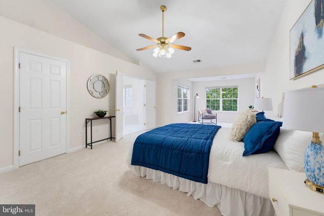 13280 MAPLE CREEK LN, Centreville, VA 20120