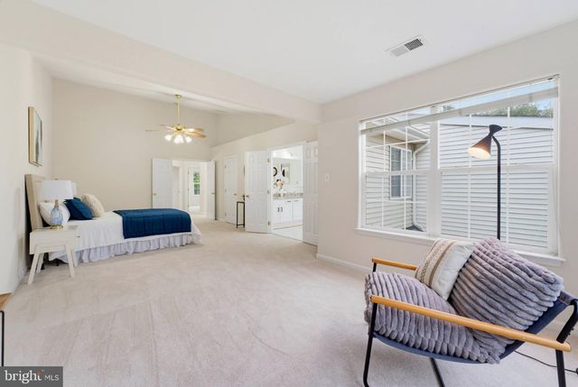 13280 MAPLE CREEK LN, Centreville, VA 20120