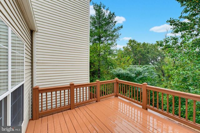 13280 MAPLE CREEK LN, Centreville, VA 20120