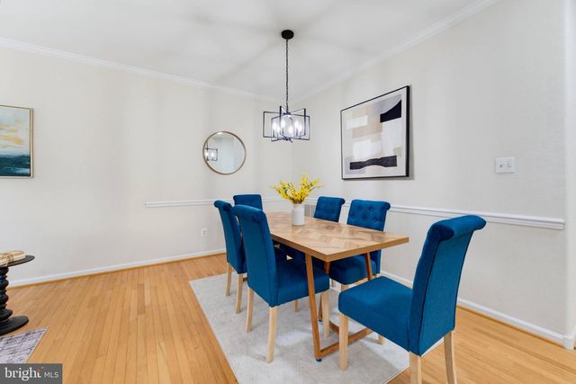 13280 MAPLE CREEK LN, Centreville, VA 20120