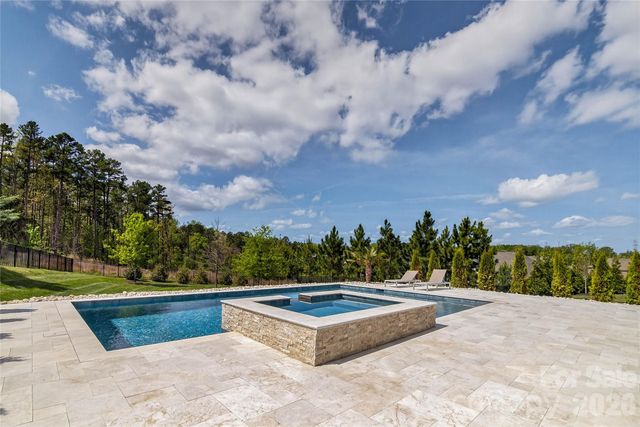 12409 Franklin Park Lane, Huntersville, NC 28078