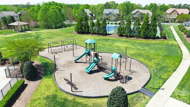 12409 Franklin Park Lane, Huntersville, NC 28078