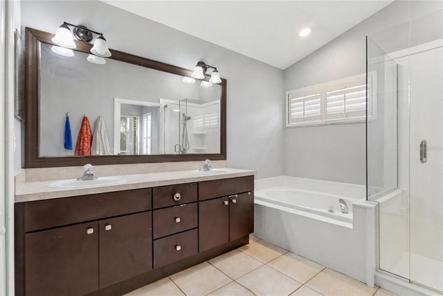 4613 CORSAGE DRIVE, Lutz, FL 33558