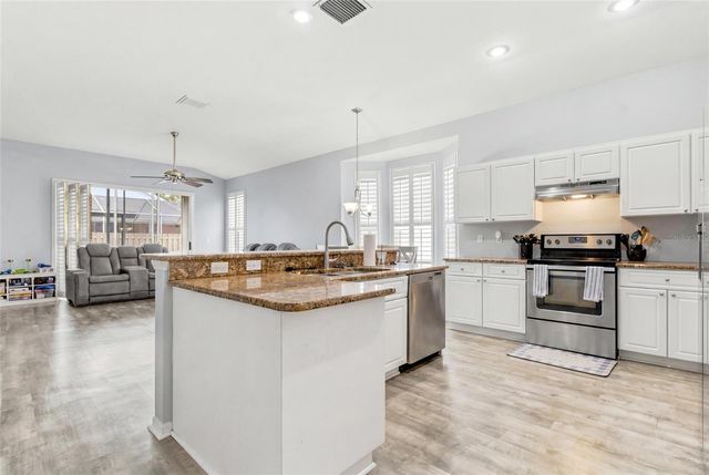 4613 CORSAGE DRIVE, Lutz, FL 33558