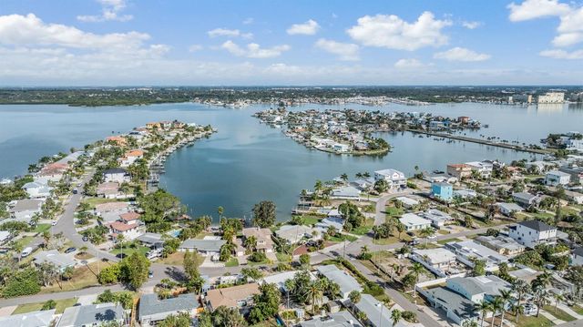 16304 3RD STREET E, Redington Beach, FL 33708