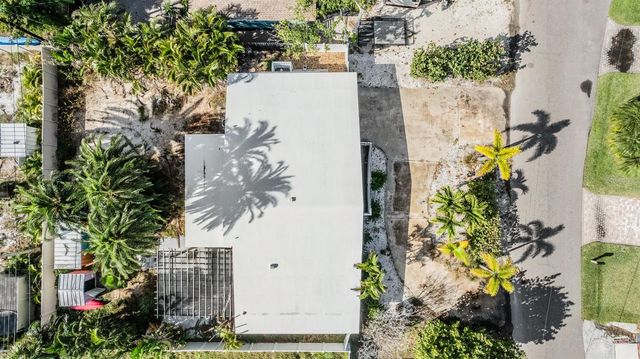 16304 3RD STREET E, Redington Beach, FL 33708