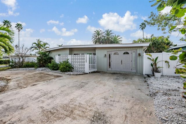 16304 3RD STREET E, Redington Beach, FL 33708