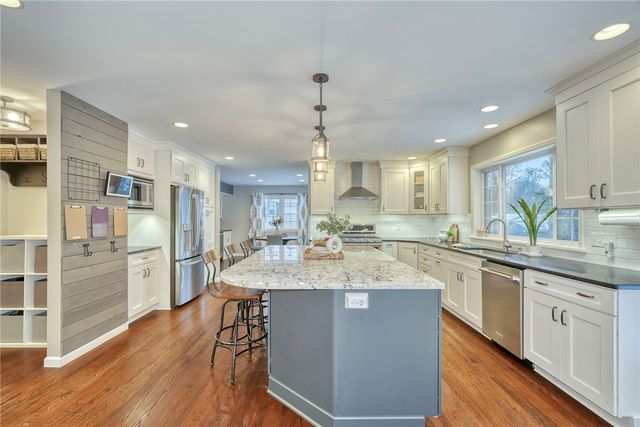 116 Timber Brook Lane, Penfield, NY 14526