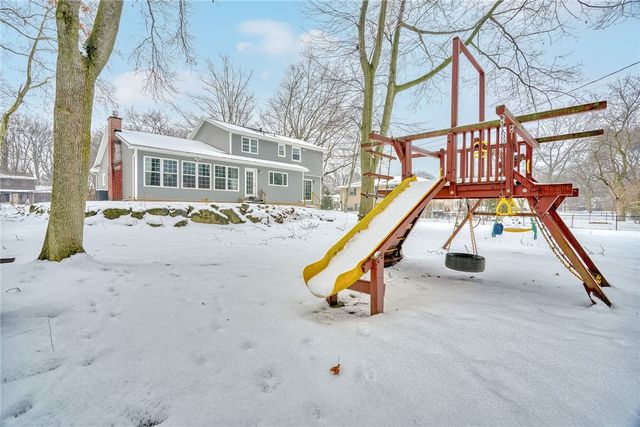 116 Timber Brook Lane, Penfield, NY 14526