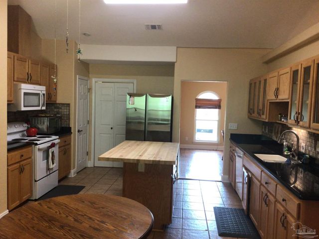 5668 Als Way, Milton, FL 32583