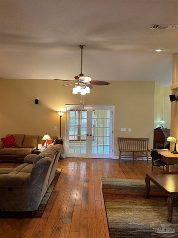 5668 Als Way, Milton, FL 32583