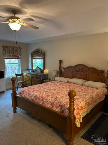 5668 Als Way, Milton, FL 32583