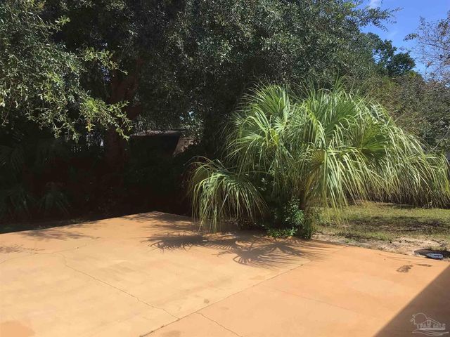 5668 Als Way, Milton, FL 32583