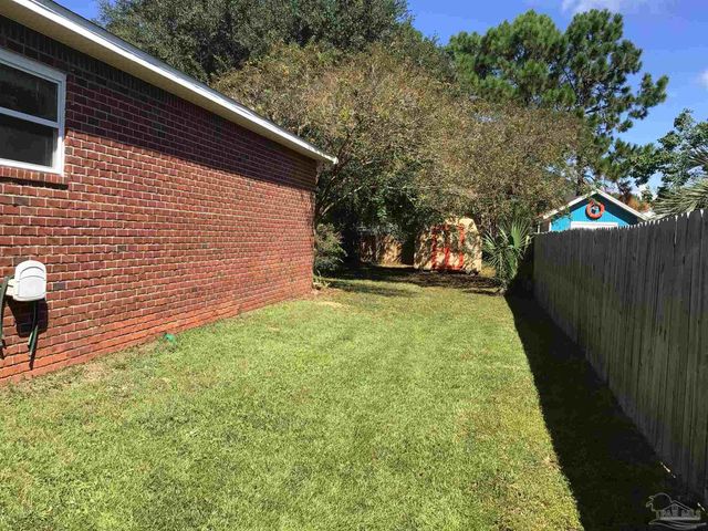 5668 Als Way, Milton, FL 32583