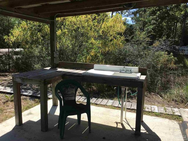 5668 Als Way, Milton, FL 32583