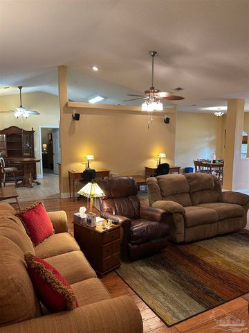 5668 Als Way, Milton, FL 32583