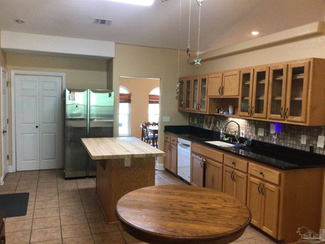 5668 Als Way, Milton, FL 32583